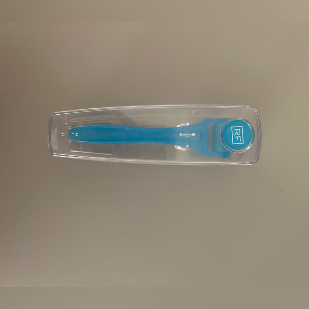 Rodan + Fields Micro Needle Roller